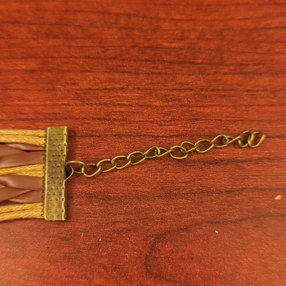 🌻 Sunflower Bracelet - Picture 5 of 7